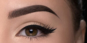 Design de sobrancelhas..--